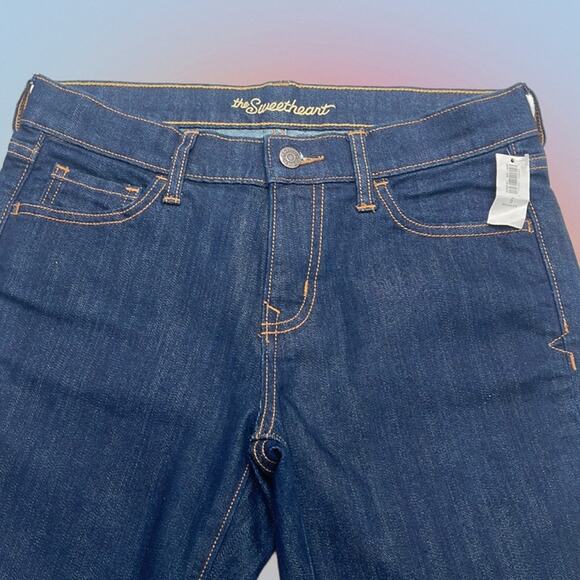 OLD NAVY Women’s 6 THE SWEETHEART Blue Jeans - Picture 1 of 4